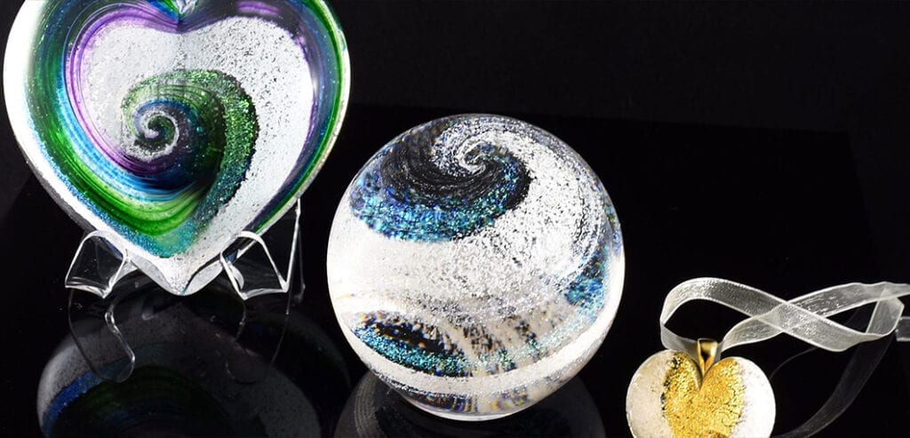 Discriminatie Schadelijk Overleven Artful Ashes Your Loved One's Ashes Memorialized in Glass Art